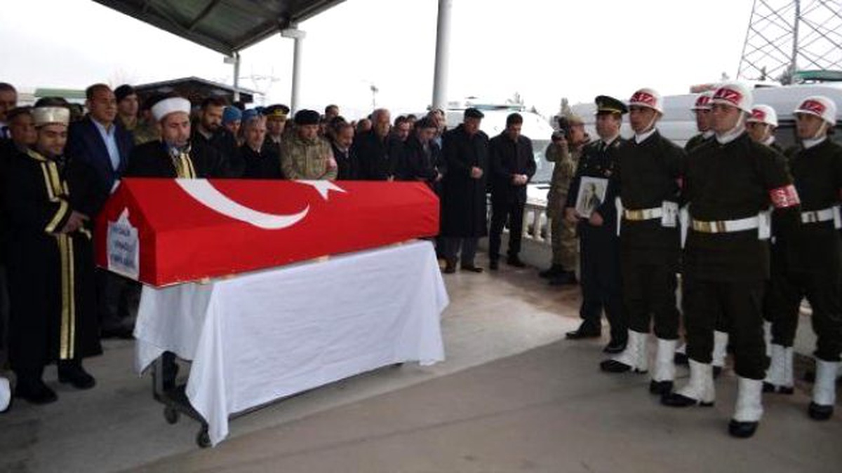 Kıbrıs Gazisi Sürmene Son Yolculuğuna Uğurlandı