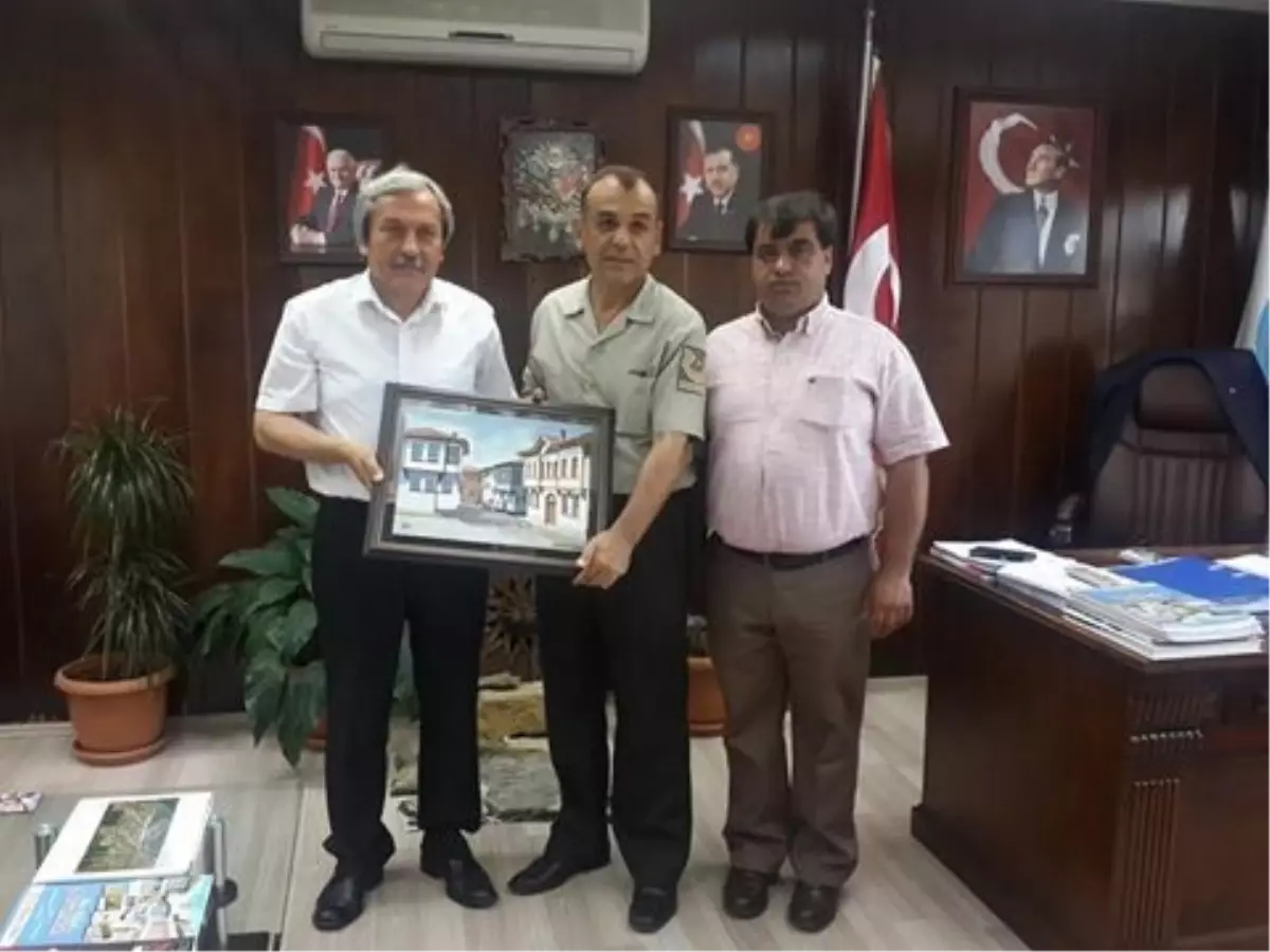 Komutan Akbulut\'tan Belediye Başkanı Şahin\'e Veda Ziyareti