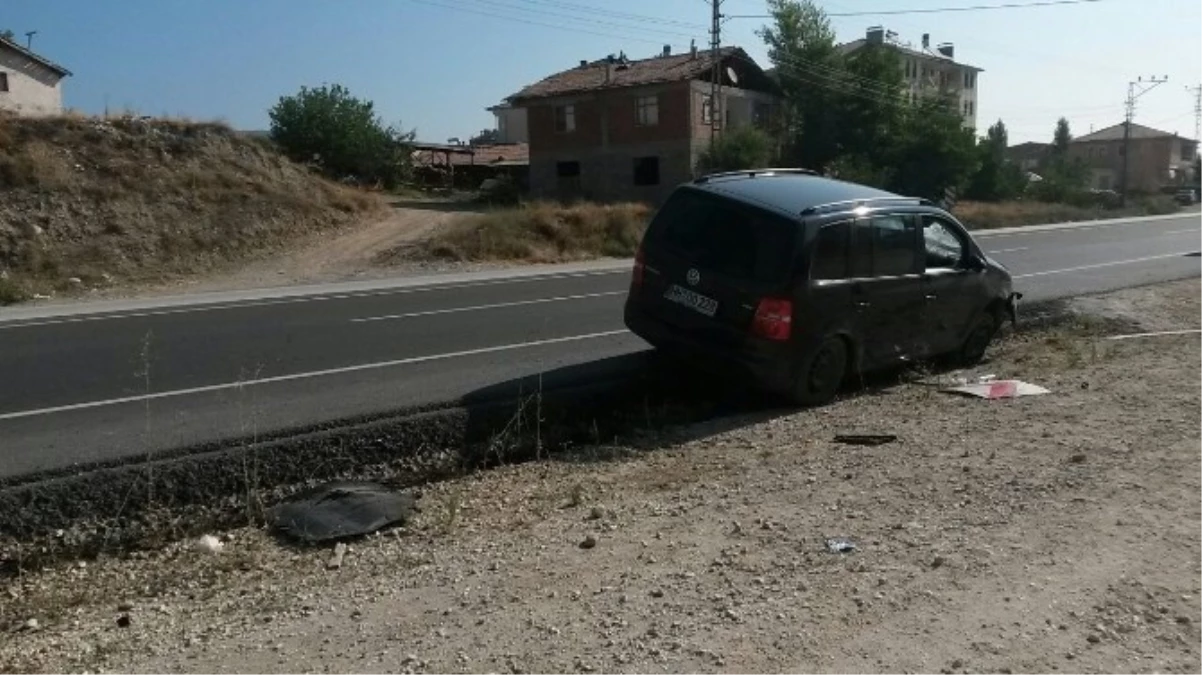 Tosya D-100 Karayolunda Trafik Kazası: 2 Yaralı
