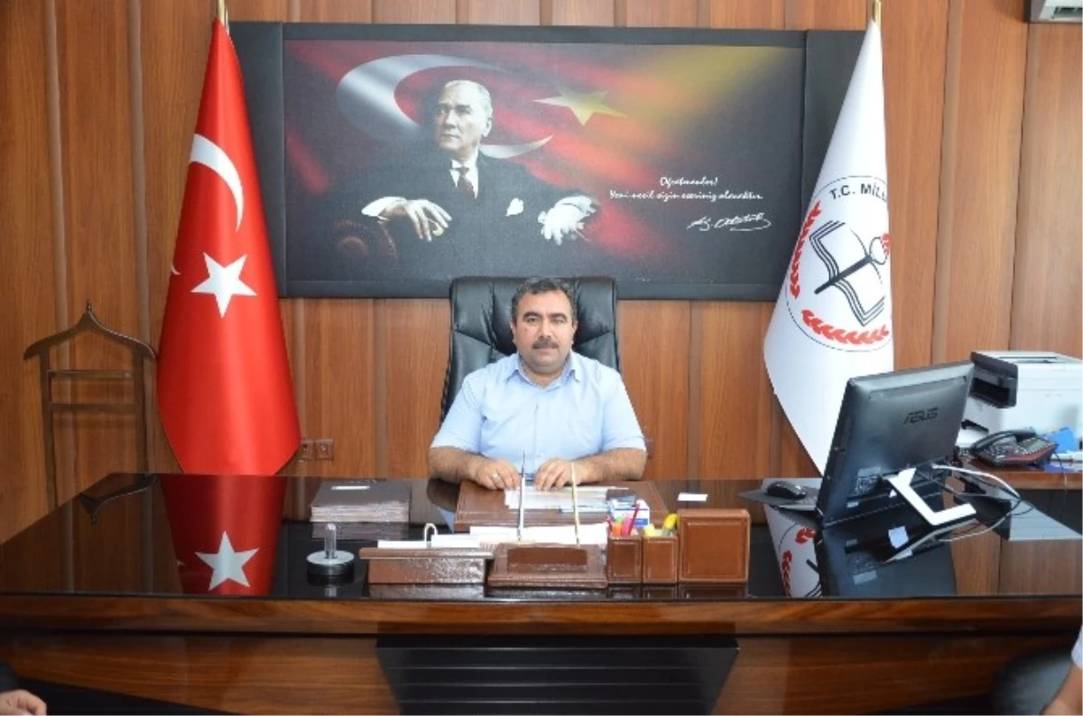 Viranşehir\'e Atanan Milli Eğitim Müdürü Sinan Ateş Görevine Başladı