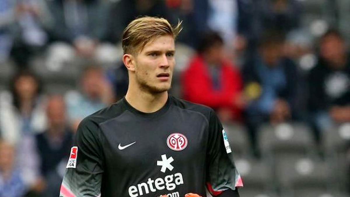 Liverpool\'un Yeni Transferi Sakatlandı