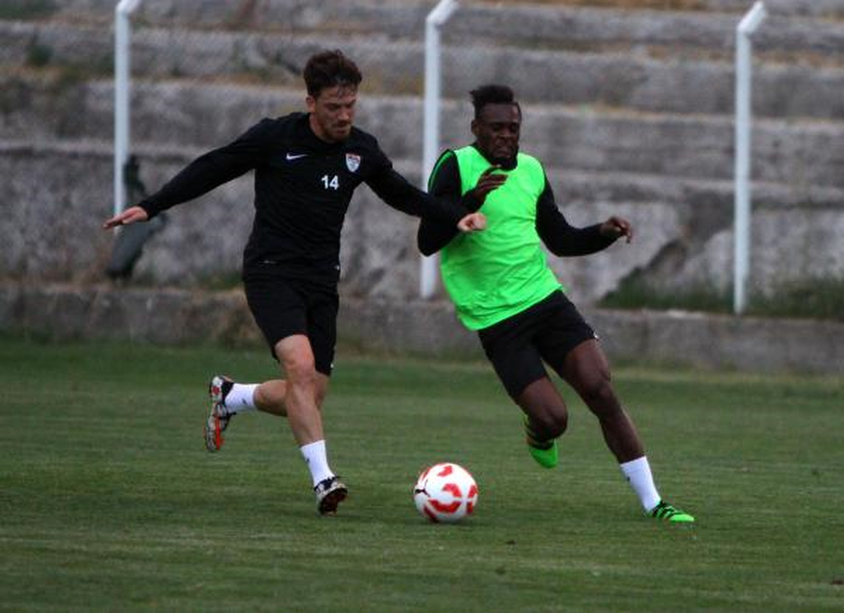 Manisaspor\'da İkinci Etap Kampı Başladı