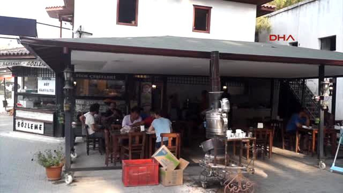 Muğla - Aranan Firari Askerlerden 2\'si Fırından Ekmek Gasp Etti