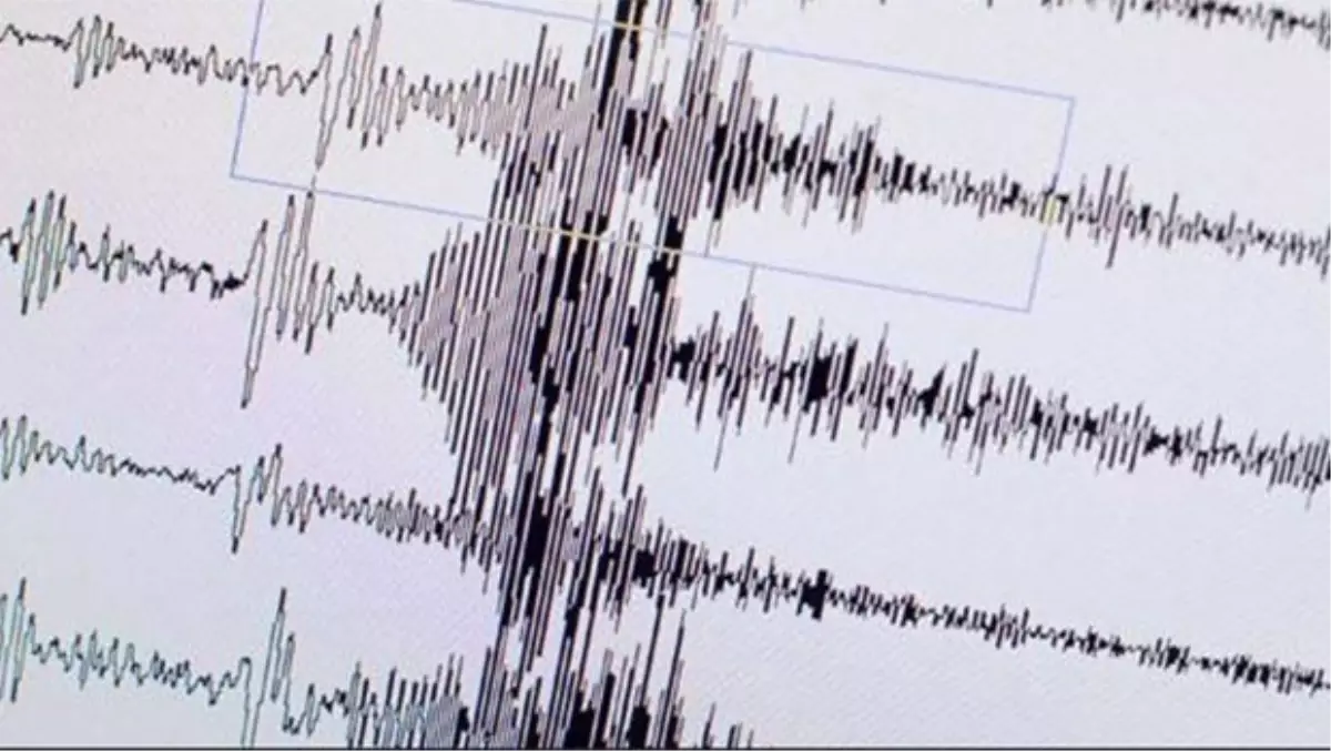 Pasifik\'te 7,7 Büyüklüğünde Deprem