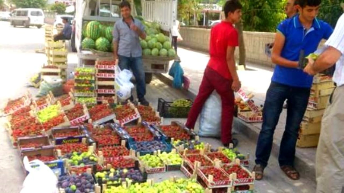 Yerli Sebze ve Meyveler Pazardaki Fiyatları Düşürdü