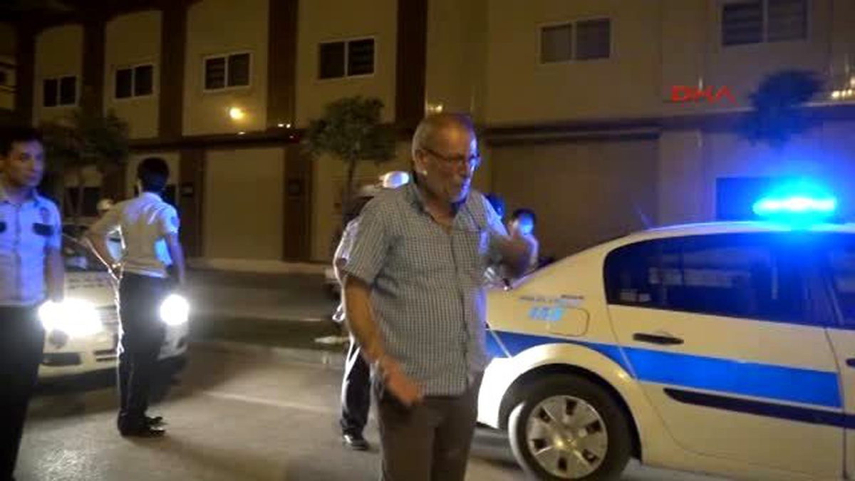 Adana-Özel- Ceza Yazan Polisi \'Hepiniz Fetö\'cüsünüz Diyerek Yumrukladı