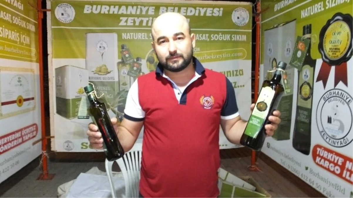 Burhaniye\'de Belediye Zeytinyağı İskele\'de