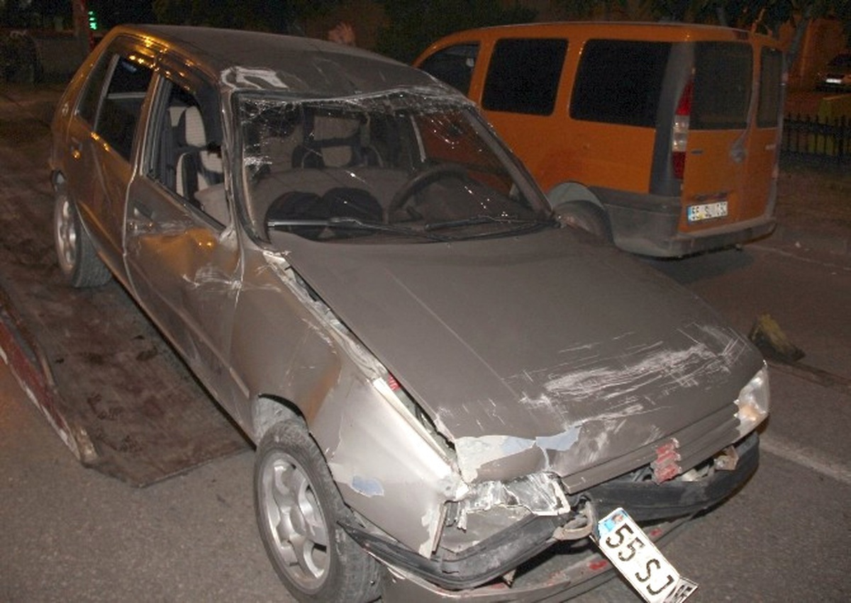 Takla Atan Otomobilin Sürücüsü Kaçtı