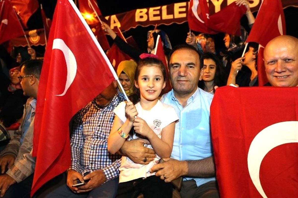 Amasya Valisi Işık\'tan Anlamlı Bağış