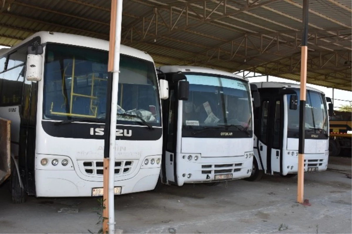 Büyükşehire Verilen 3 Otobüs Nazilli Belediyesi\'ne Devredildi