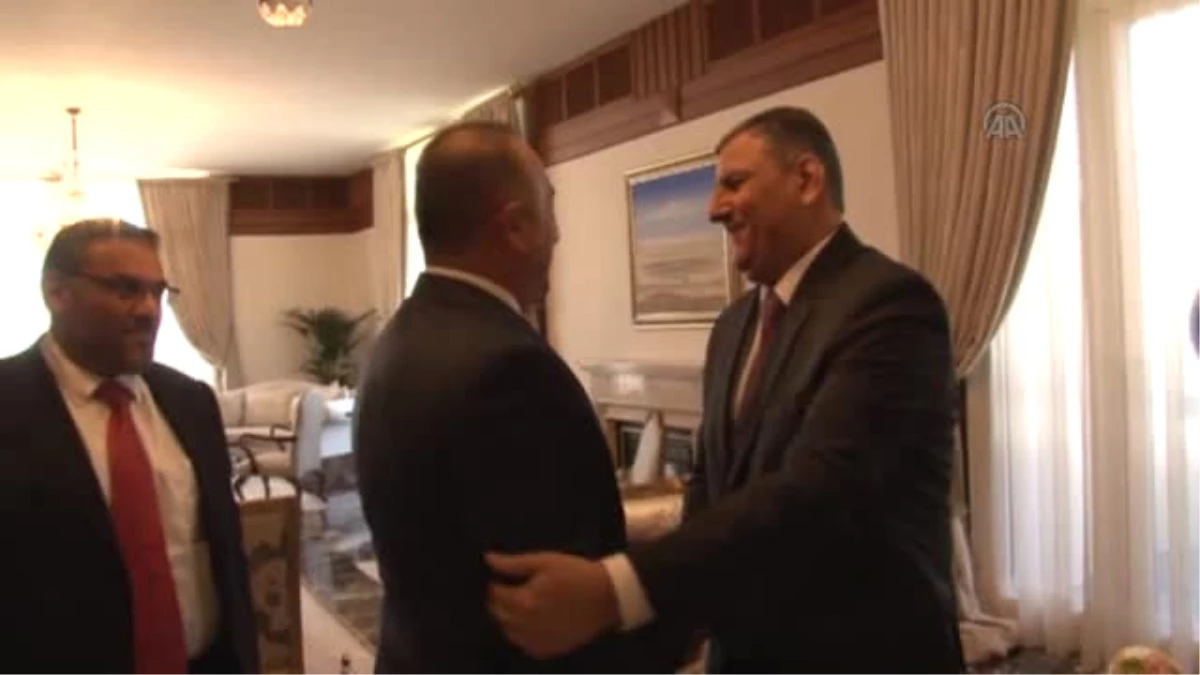 Dışişleri Bakanı Çavuşoğlu, Riyad Hicab ile Görüştü