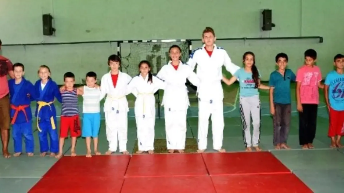 Geleceğin Judo Şampiyonları Yetişiyor