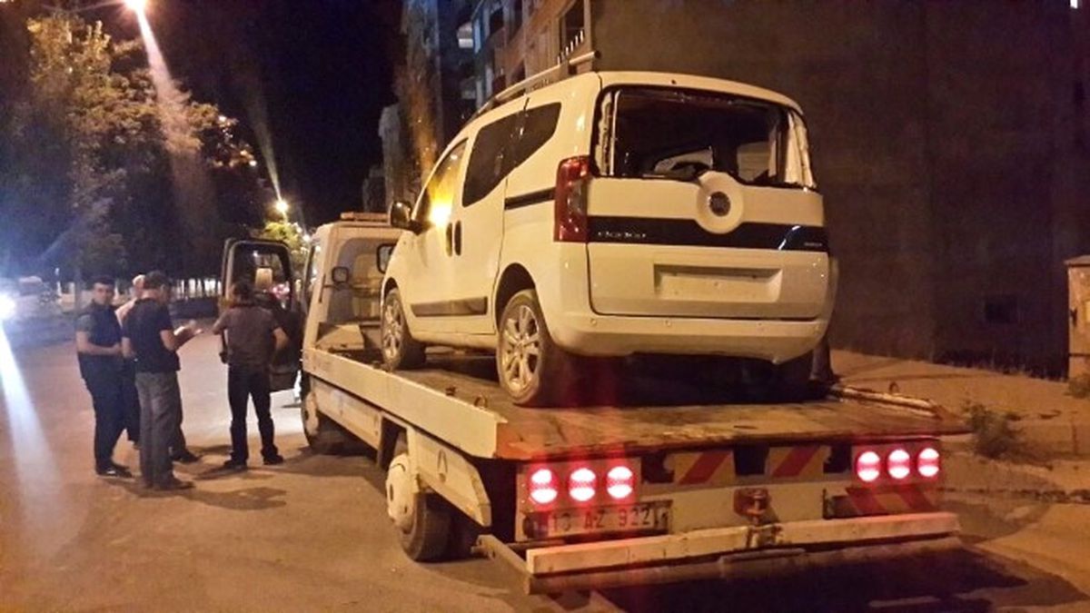 Tatvan\'da Trafik Kazası: 1 Yaralı