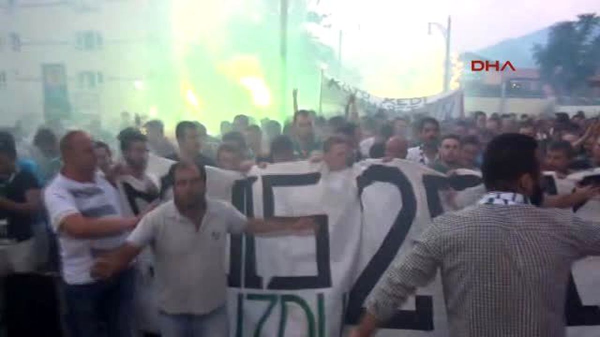 Teksas Taraftar Grubundan Eski Vali Harput\'a Tepki