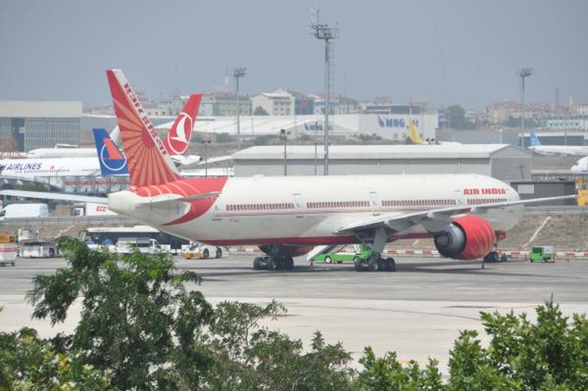 Tuvalet Arızası, Hindistan\'ın Boeing 777\'sini İstanbul\'a İndirdi