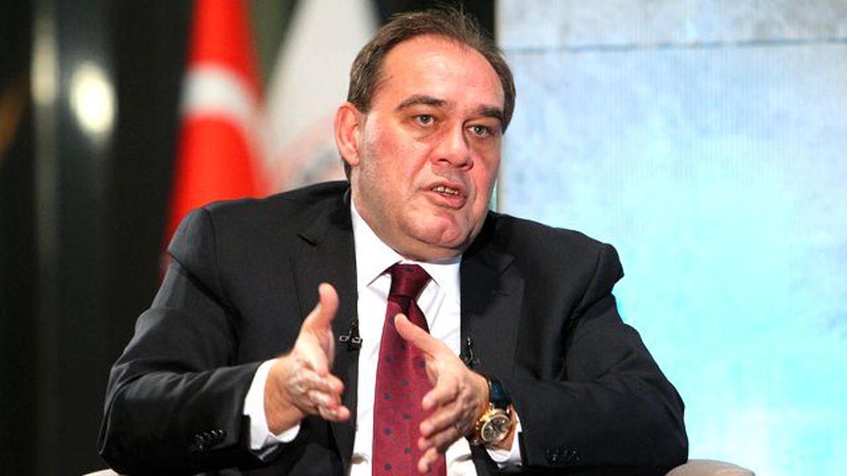 Yıldırım Demirören: Ligde Aksama Olmayacak, Maçlar 19 Ağustos'ta Başlayacak