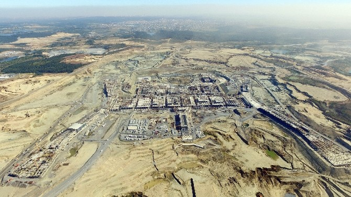 3. Havalimanı İnşaatı 'Darbe' Almadan Yükseliyor