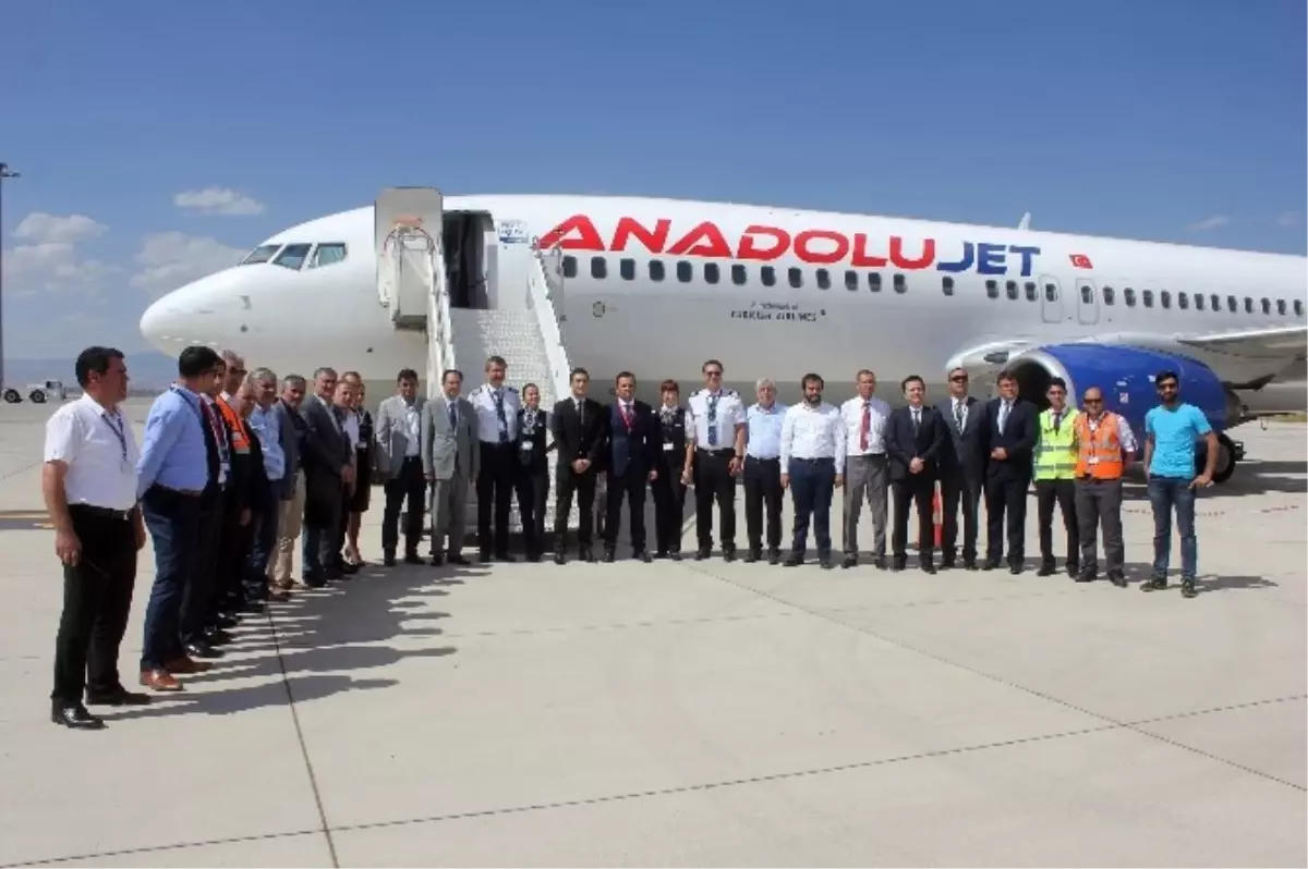 Ağrı-Sabiha Gökçen Uçak Seferleri Başladı