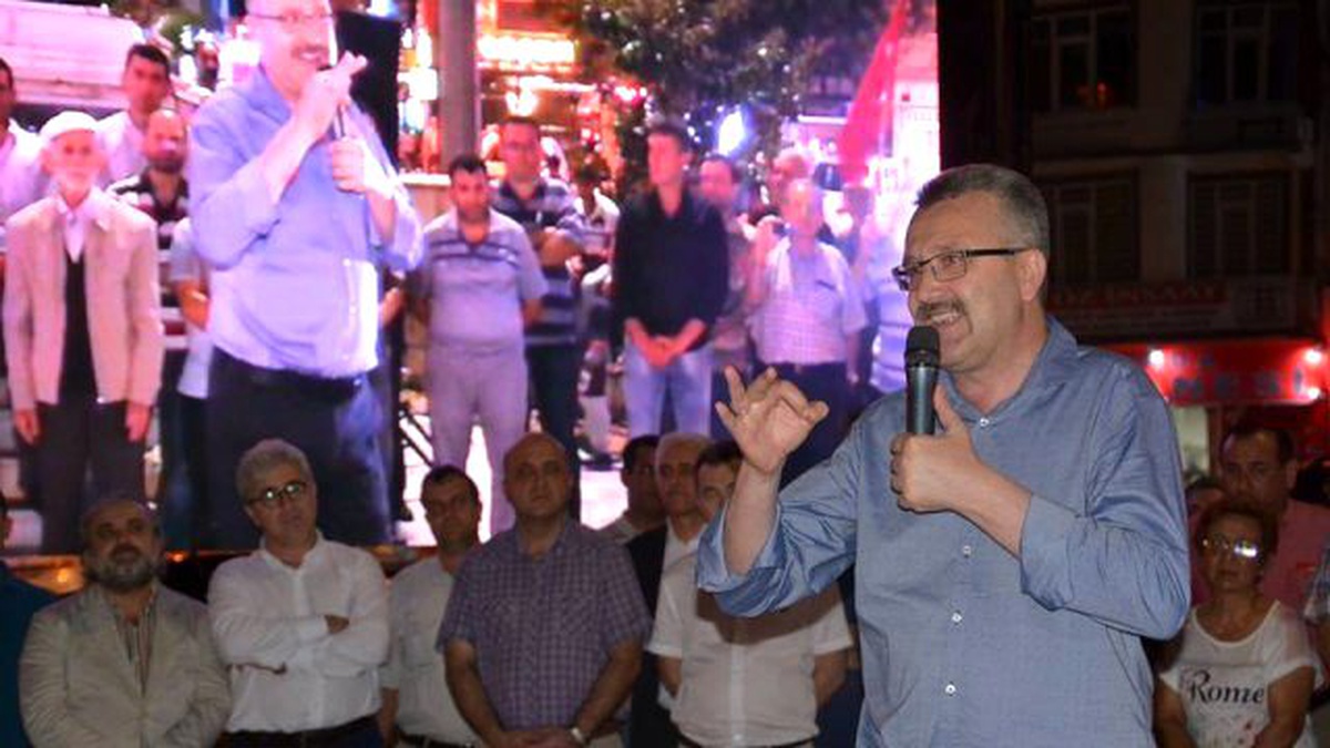 Ali Özkan: "Tüm Dünya, Bir Devin Uyanışına Tanıklık Ediyor"