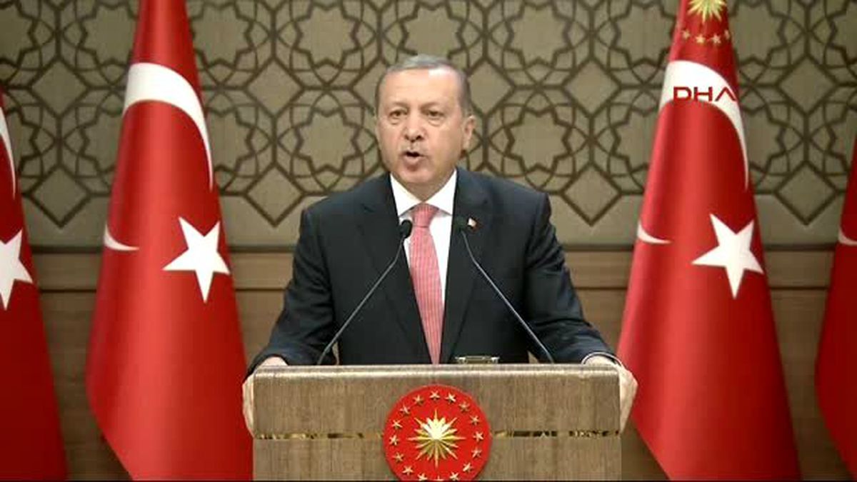 Cumhurbaşkanı Erdoğan, Uluslararası Yatırımcılarla Yüksek Düzeyli Ekonomi Toplantısı\'na Katıldı