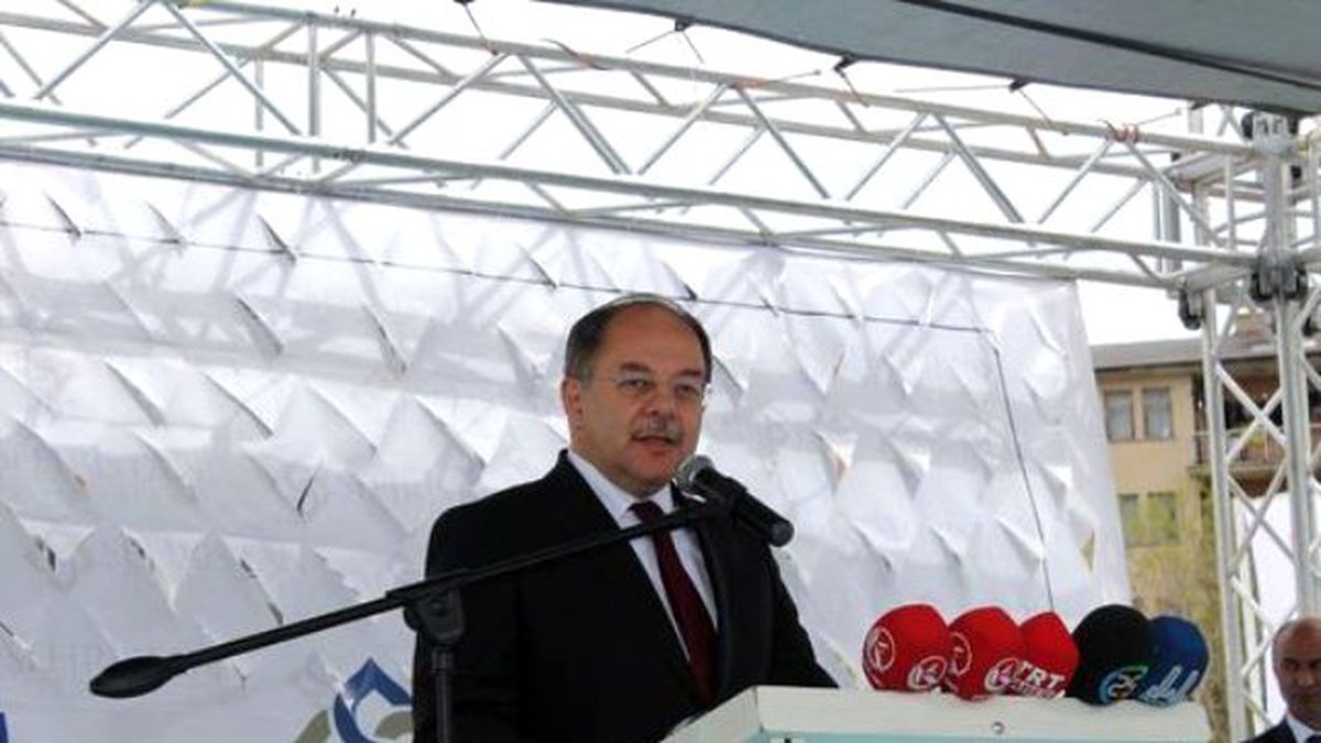Cumhurbaşkanlığı Külliyesi\'nde Demokrasi Nöbeti Devam Ediyor