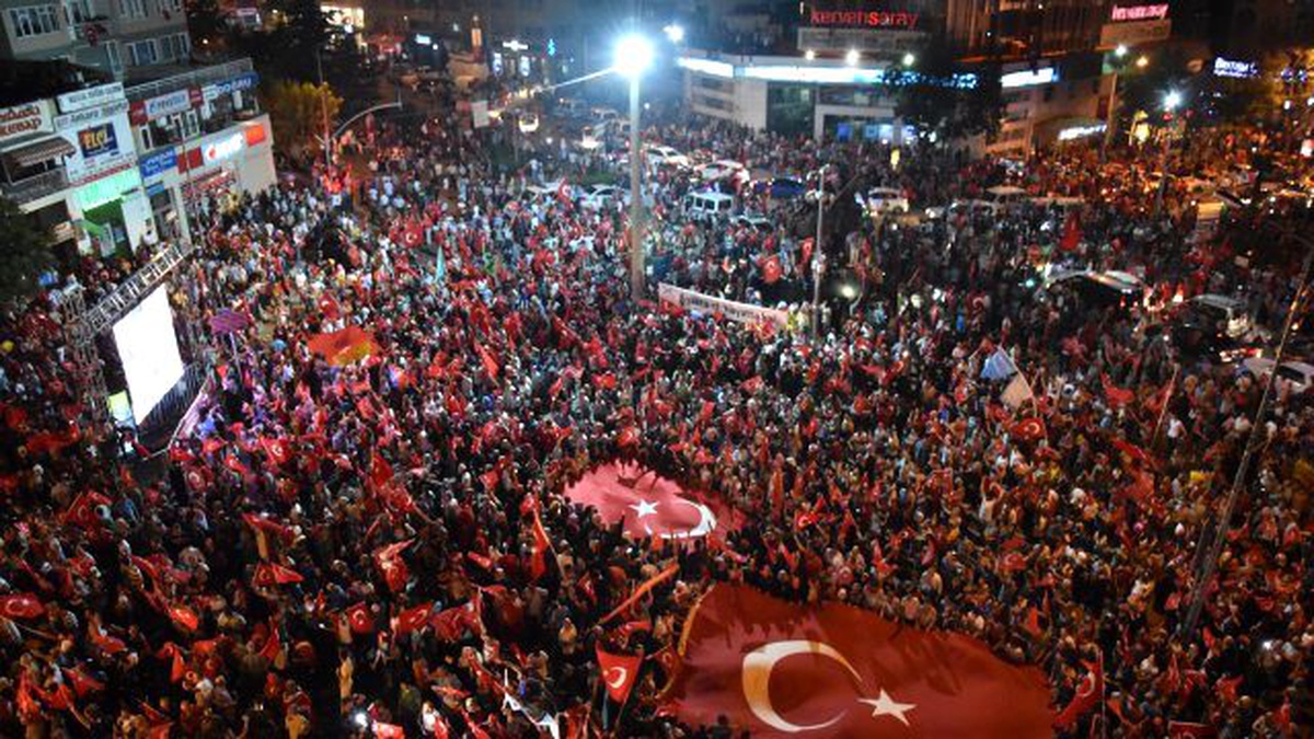 Demokrasi Nöbetinden Vatan Nöbetine