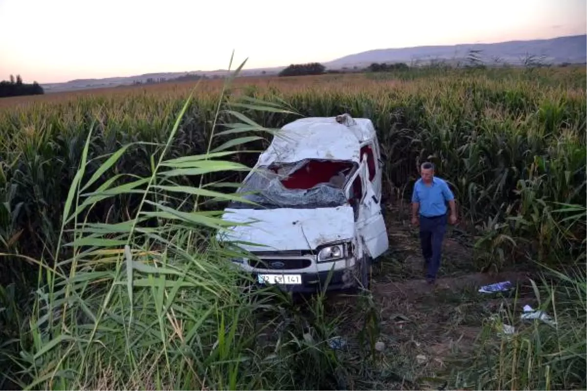 En Mutlu Günleri Kabusa Döndü! Düğün Yolunca Kaza: 2 Ölü, 12 Yaralı