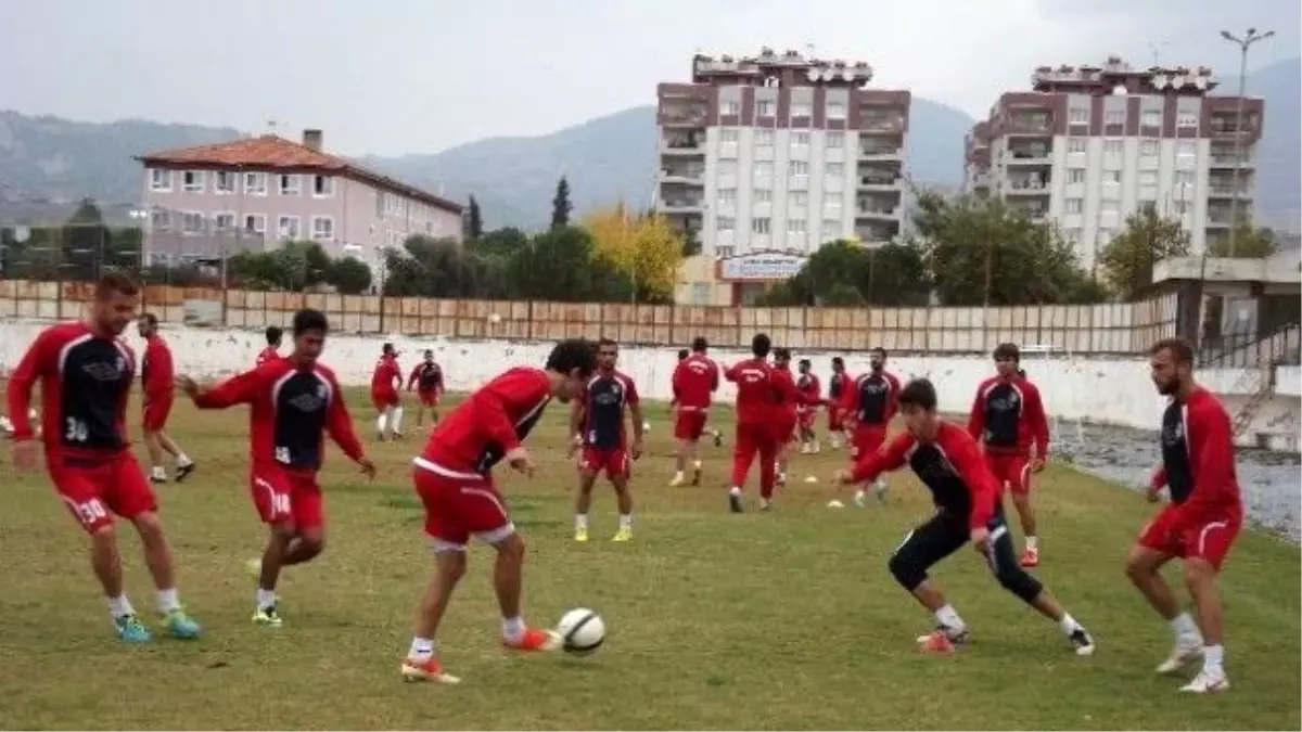 İnegölspor, Bolu\'da 4 Hazırlık Maçı Oynayacak