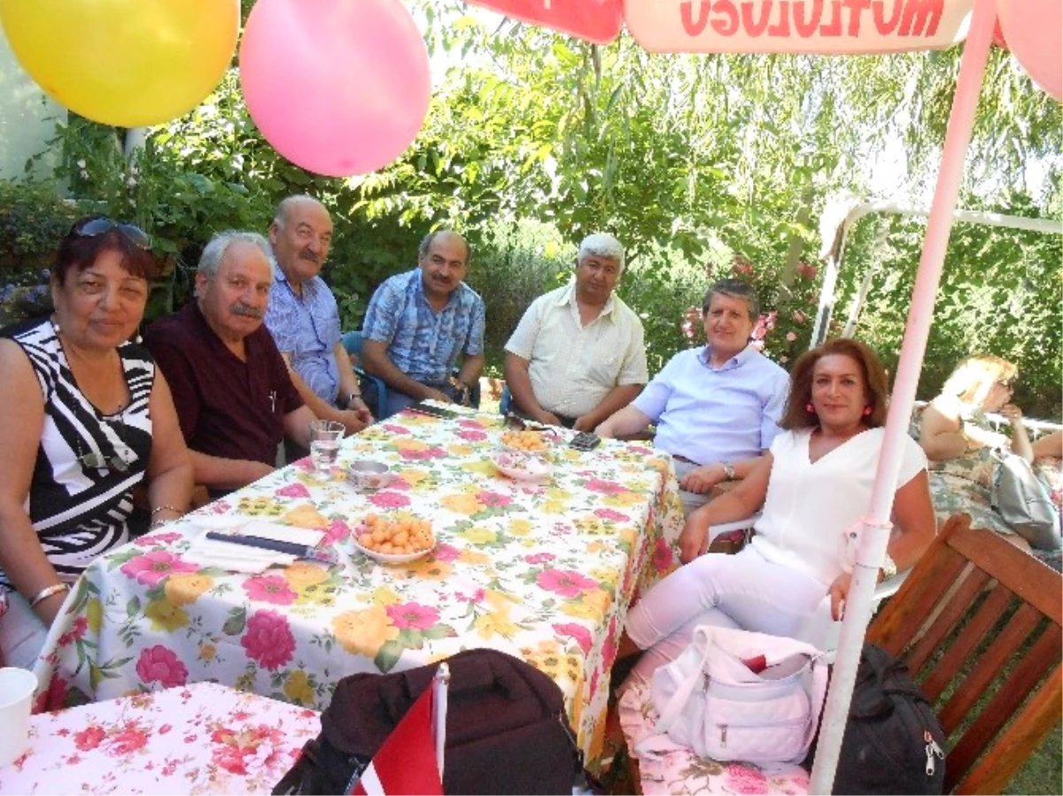 Eskişehirli Şairler ve Sanatçılar Çiftlik Evinde Buluşarak Gönüllerince Eğlendiler