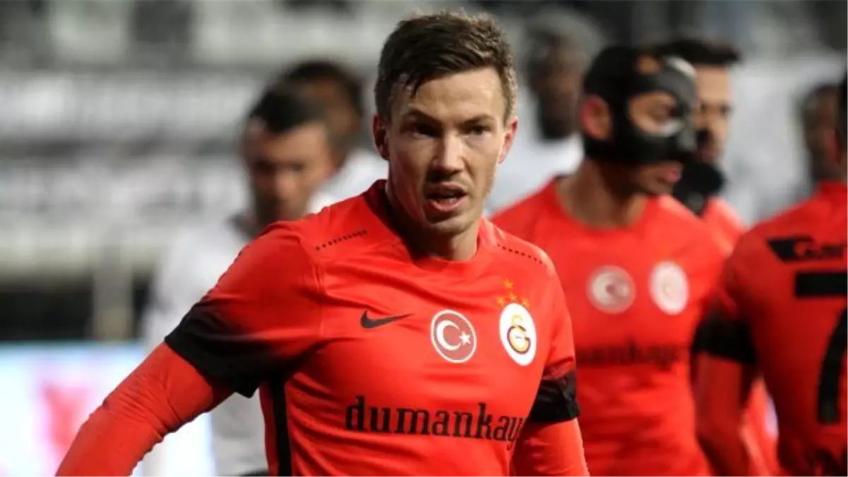 Galatasaray, Linnes\'in Yerine Cavanda\'yı Düşünüyor