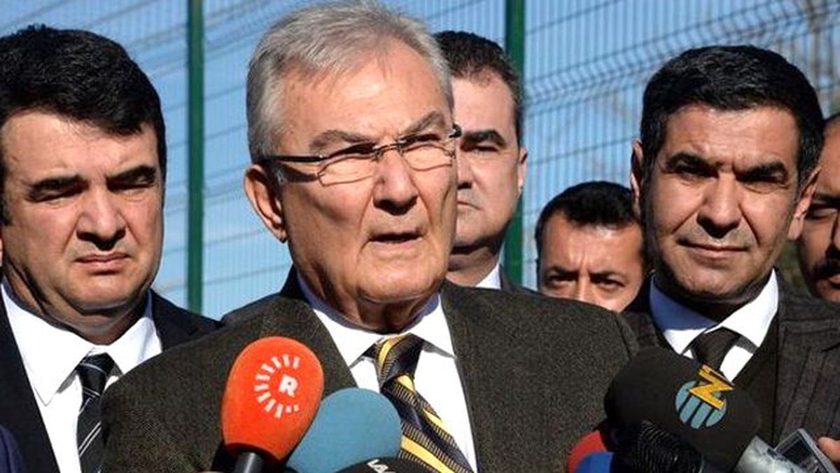 Deniz Baykal'dan Kaset Operasyonuna İlk Yorum: Bilgim Yok, Süreci İzliyorum