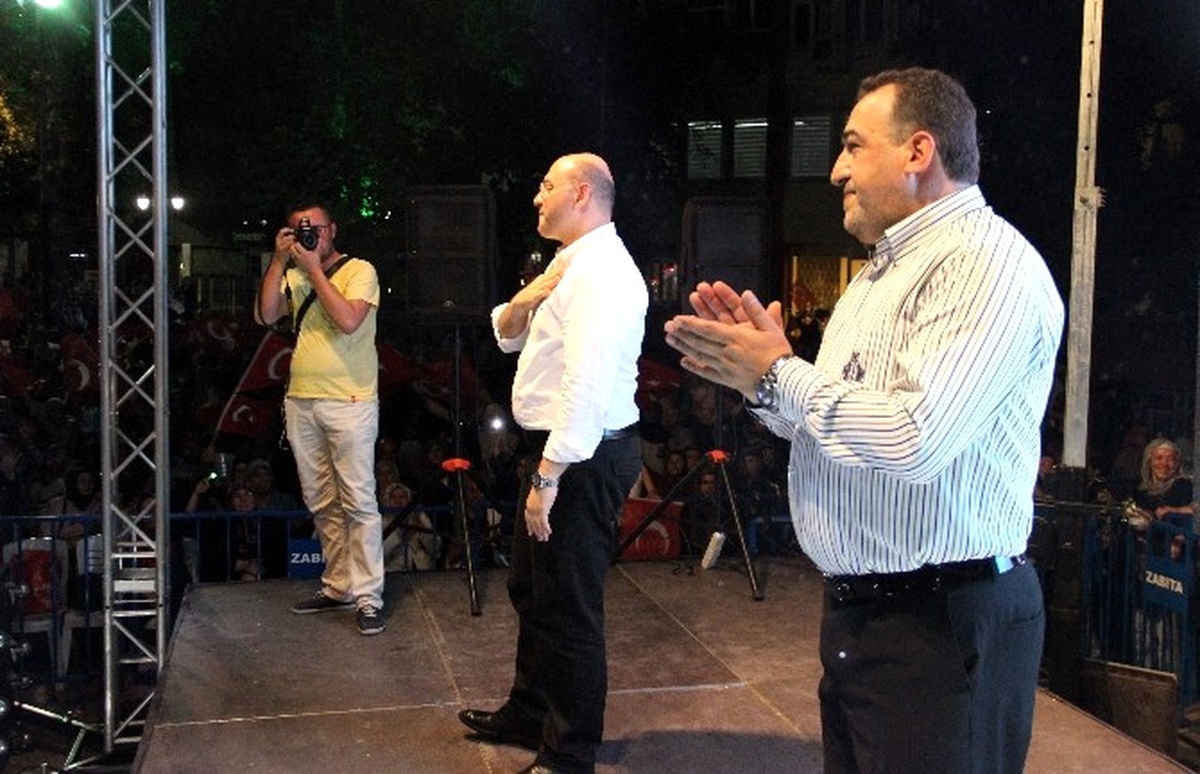 Kütahya\'da Demokrasi Nöbeti 18. Gününde
