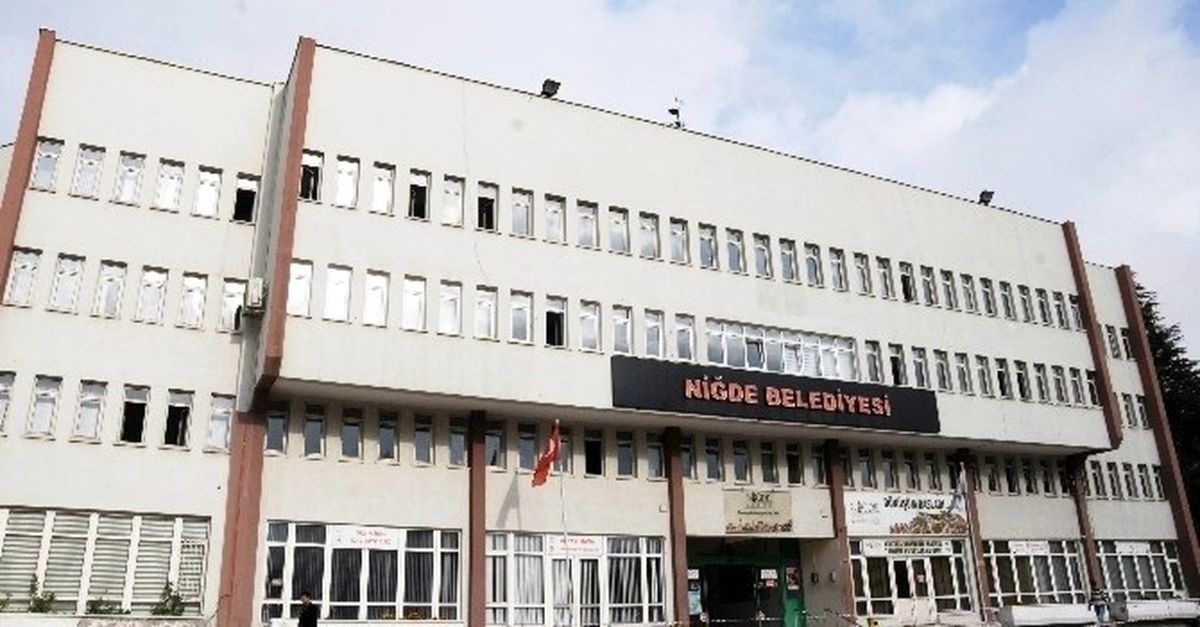 Niğde Belediyesinde 2 Kişi Açığa Alındı