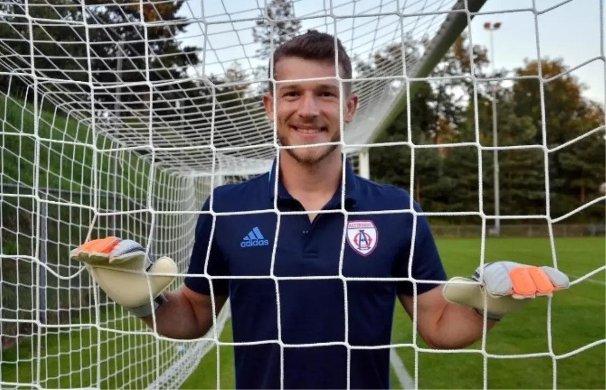 Zidane'dan Ödül Almıştı, Altınordu Kalesini Koruyacak