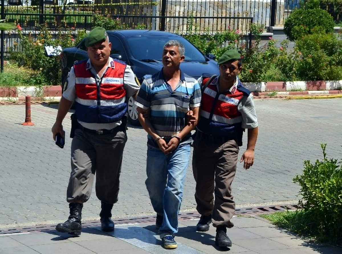 3 Ayrı Suçtan Aranan Zanlı Jandarma Devriyesine Yakalandı