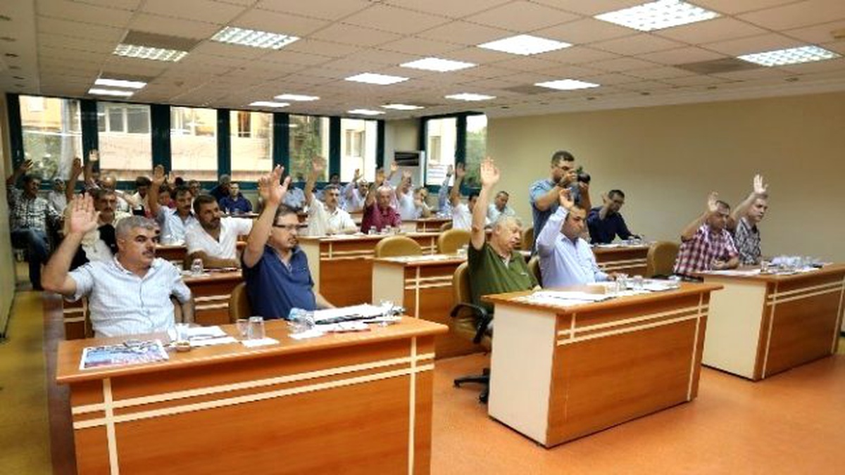 Turgutlu\'da 50. Yıl Alanı\'na, "Demokrasi Şehitleri Alanı" Adı Verildi