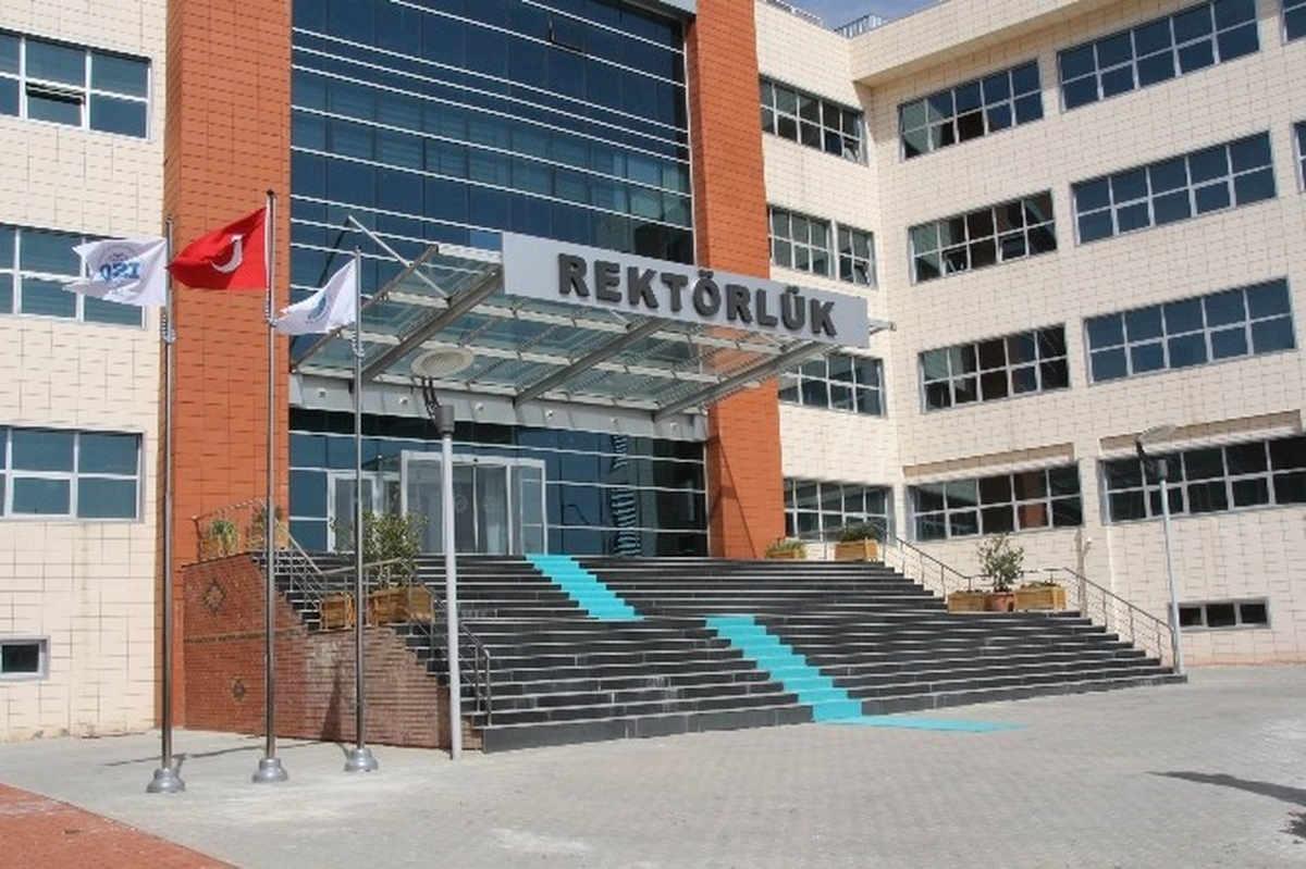 7 Aralık Üniversitesinden Ohal Uyarısı