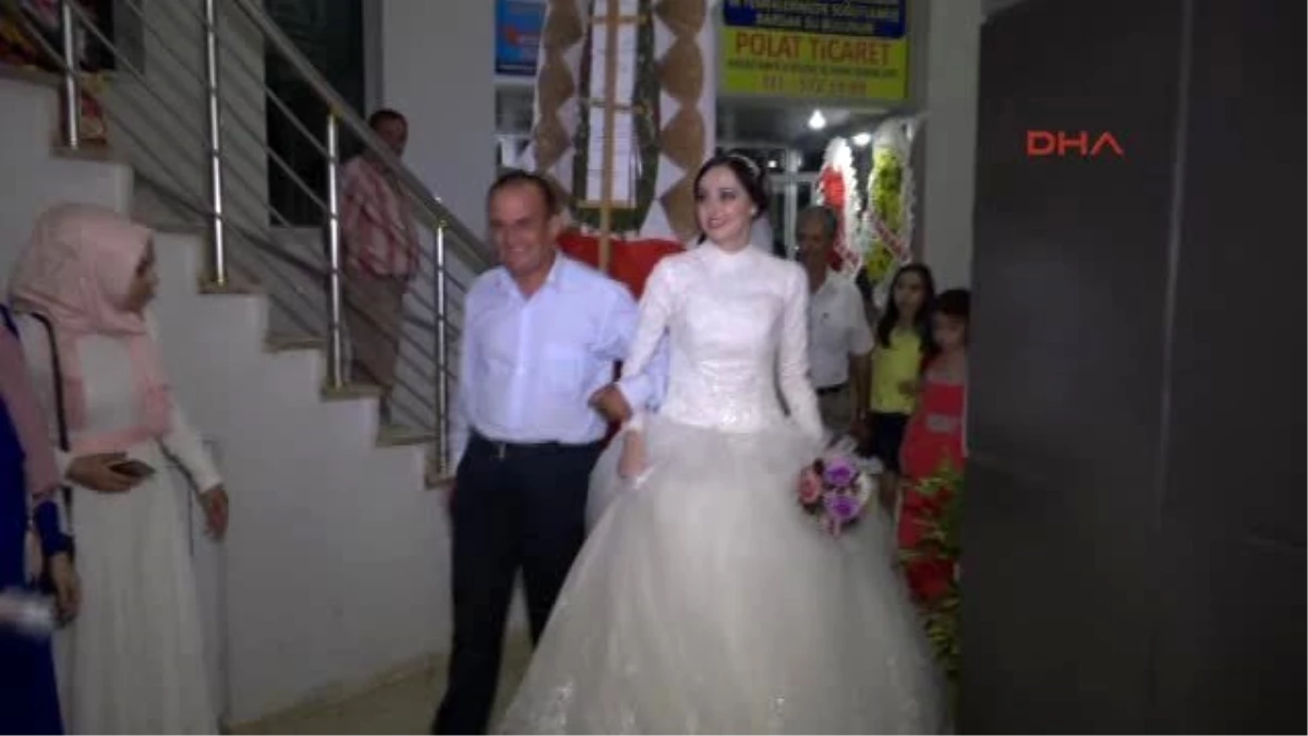 Antalya Astsubay, İzni İptal Olunca Düğününe Katılamadı