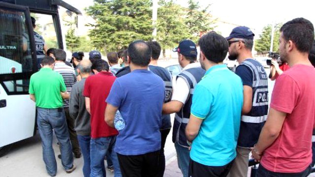Bolu 2 Komando Tugay Komutan Vekili ve 7 Asker Gözaltına Alındı