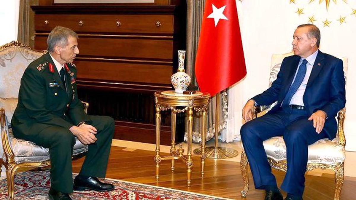 Cumhurbaşkanı Erdoğan, Eski Jandarma Genel Komutanı Mendi\'yi Kabul Etti
