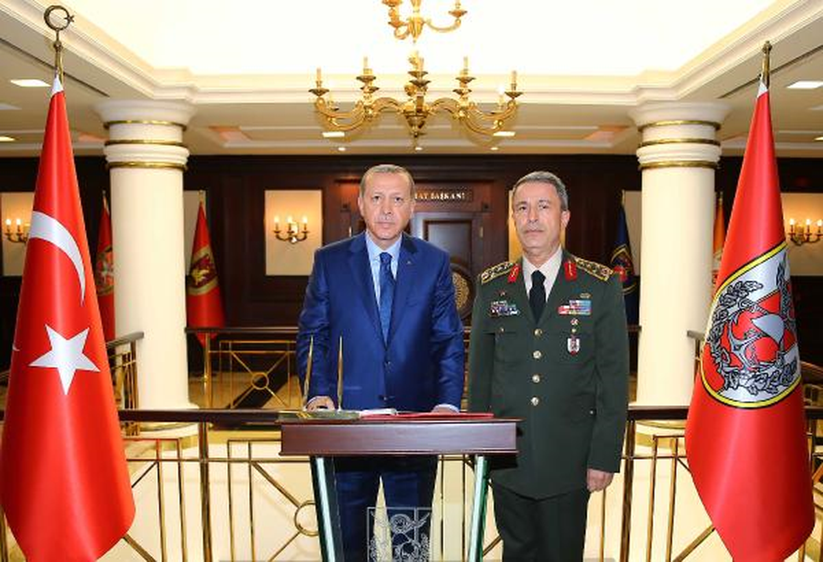Cumhurbaşkanı Erdoğan, Genelkurmay Başkanı Akar\'ı Ziyaret Etti