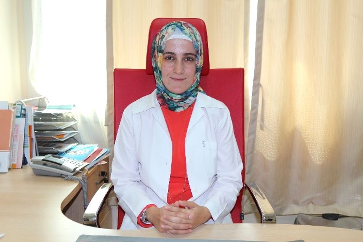 Dermatoloji ve Cildiye Uzmanı Dr. Hatice Yıldız;