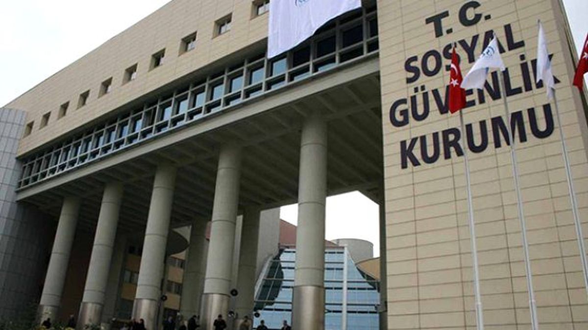 Fetö Soruşturması Sgk\'ya da Sıçradı