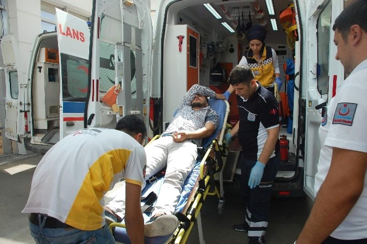 İki Otomobil Çarpıştı: 1 Yaralı