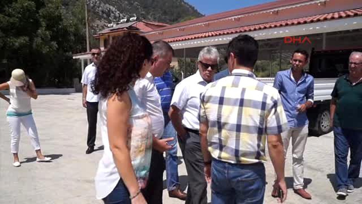 Marmaris\'in Kırsal Mahallerine 150 Bin Metrekare Yol Yapılacak
