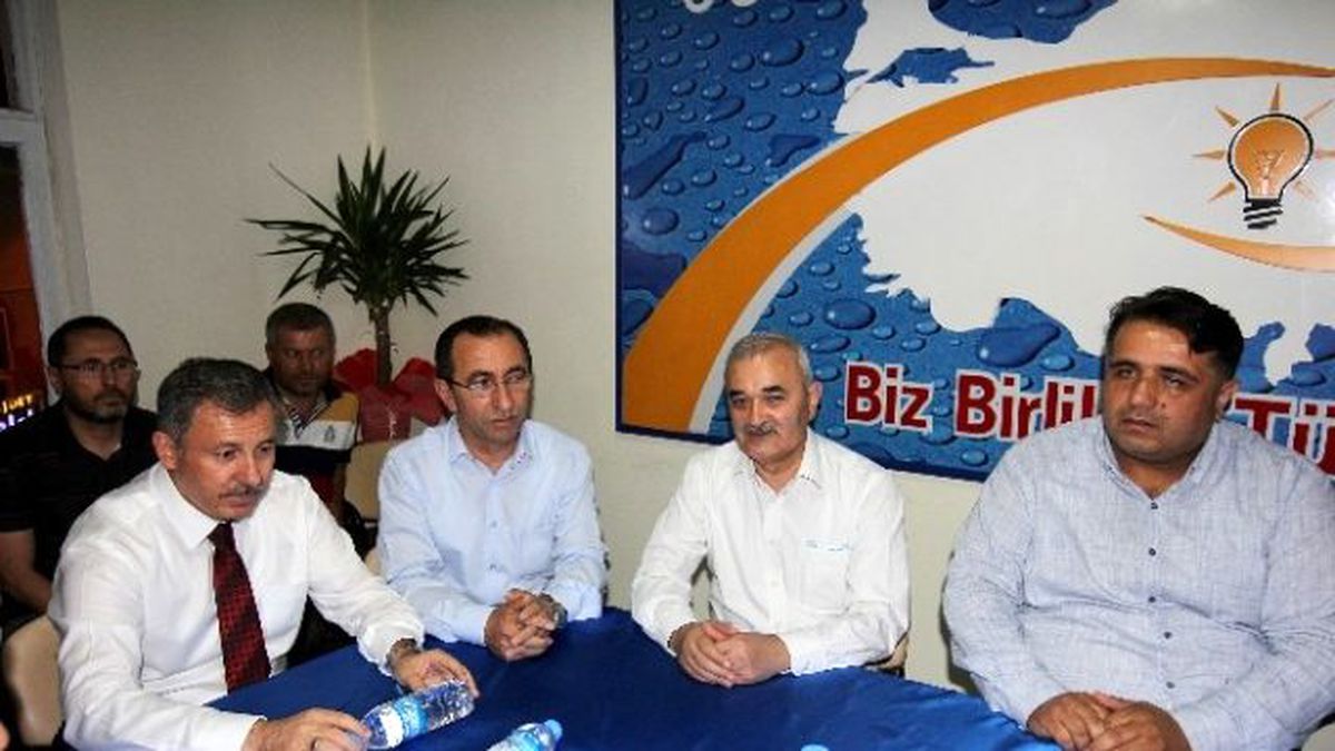 Milletvekili Özdağ Osmancık\'da Demokrasi Mitingine Katıldı