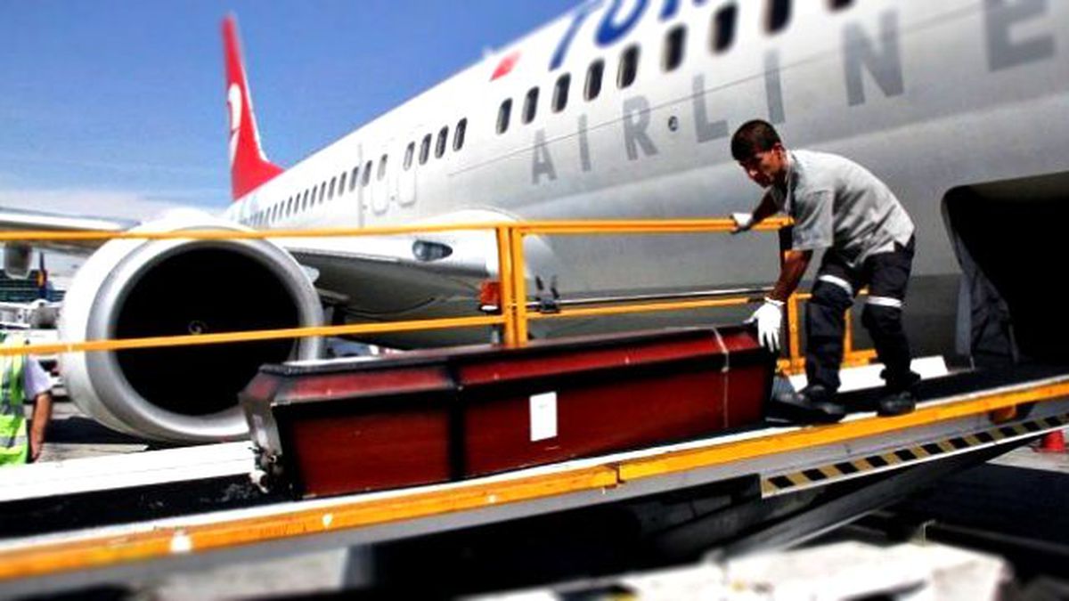 Sivas\'ta Cenazeler Şehir Dışına Uçakla Taşınabilecek