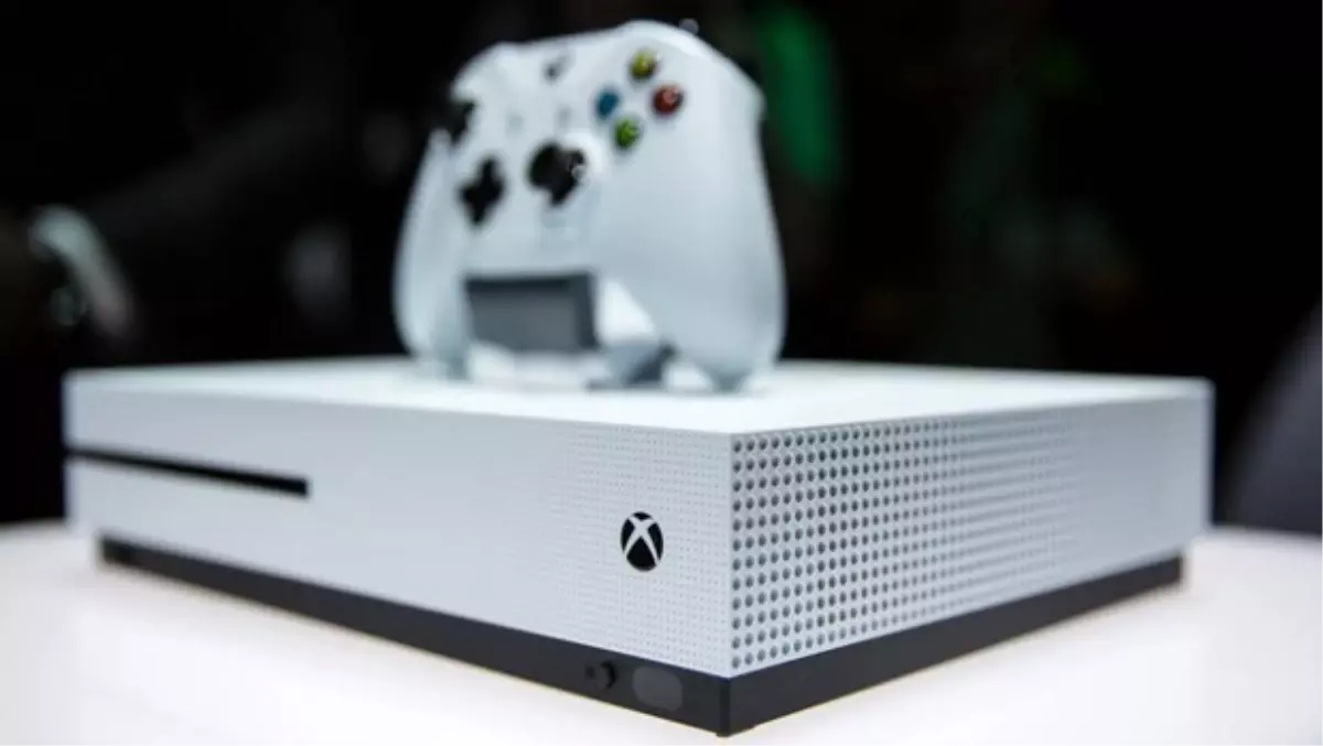 Xbox One S Resmen Türkiye\'de!