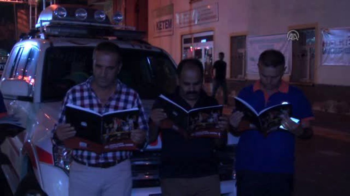 Aa\'nın "Dakika Dakika Fetö\'nün Darbe Girişimi" Kitabı