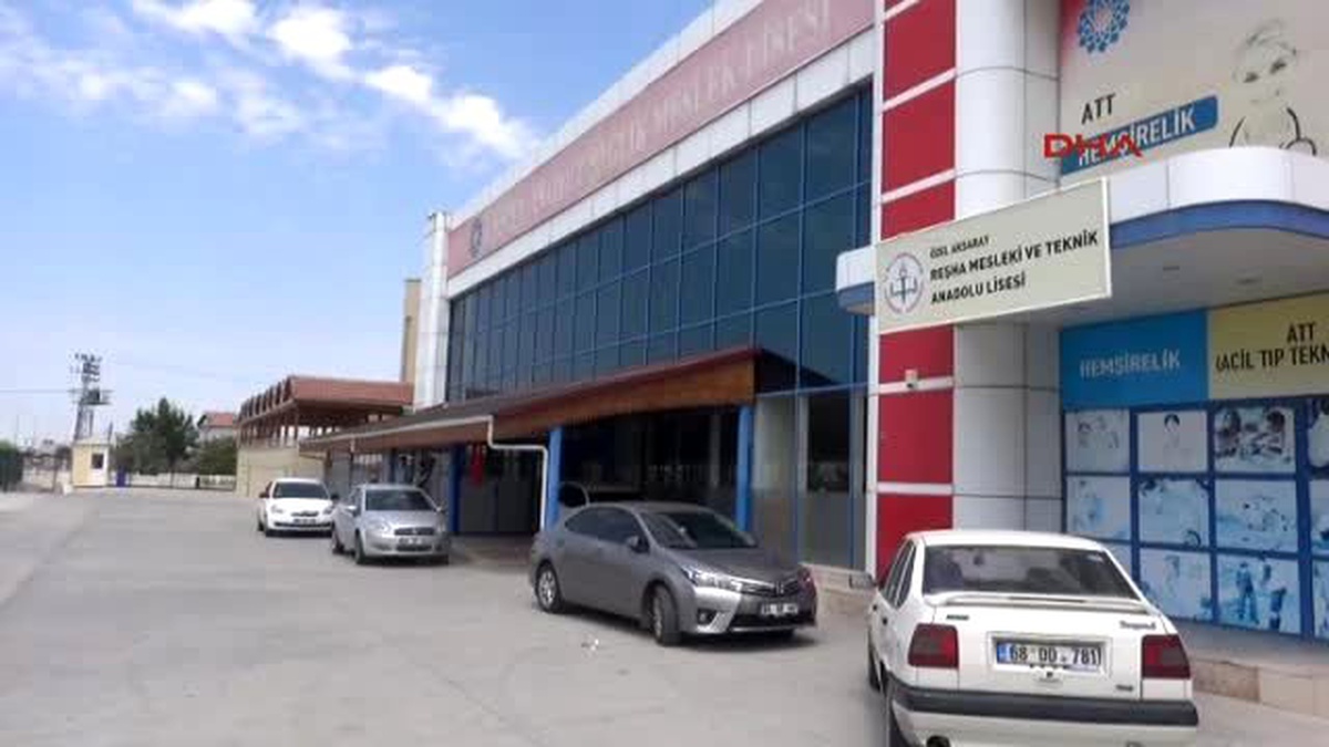 Aksaray\'da Özel Sağlık Meslek Lisesine Fetö Pdy Operasyonu